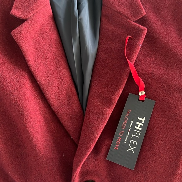 Tommy Hilfiger Addison Wool-Blend Trim Fit Overcoat in Red, Size 44 Short - Picture 8 of 13
